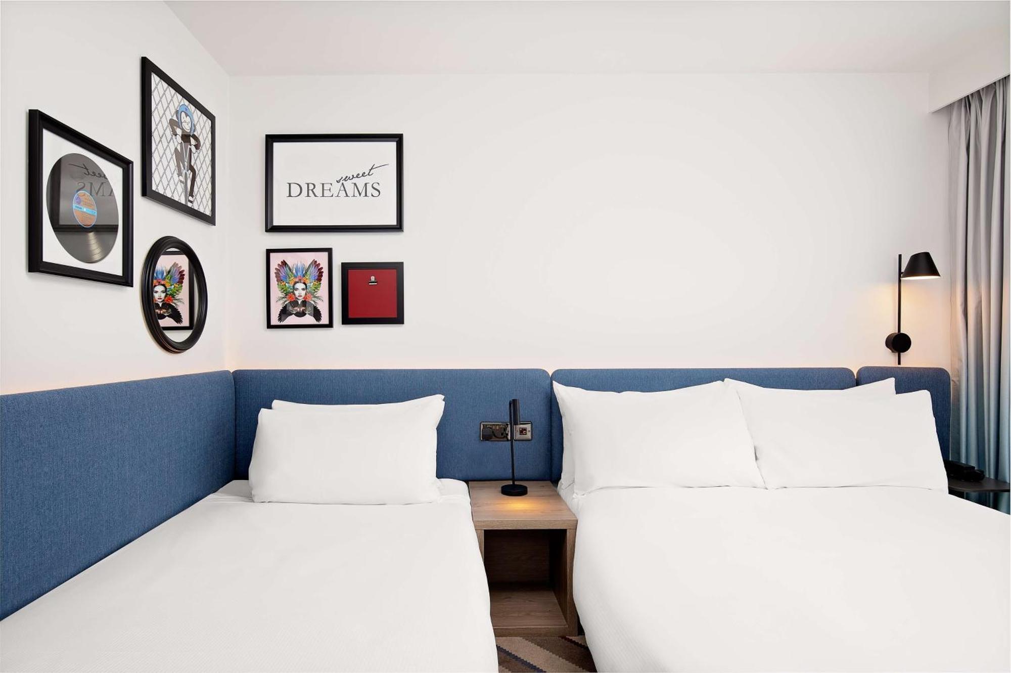 ホテル Hampton By Hilton ハイワイクーム エクステリア 写真