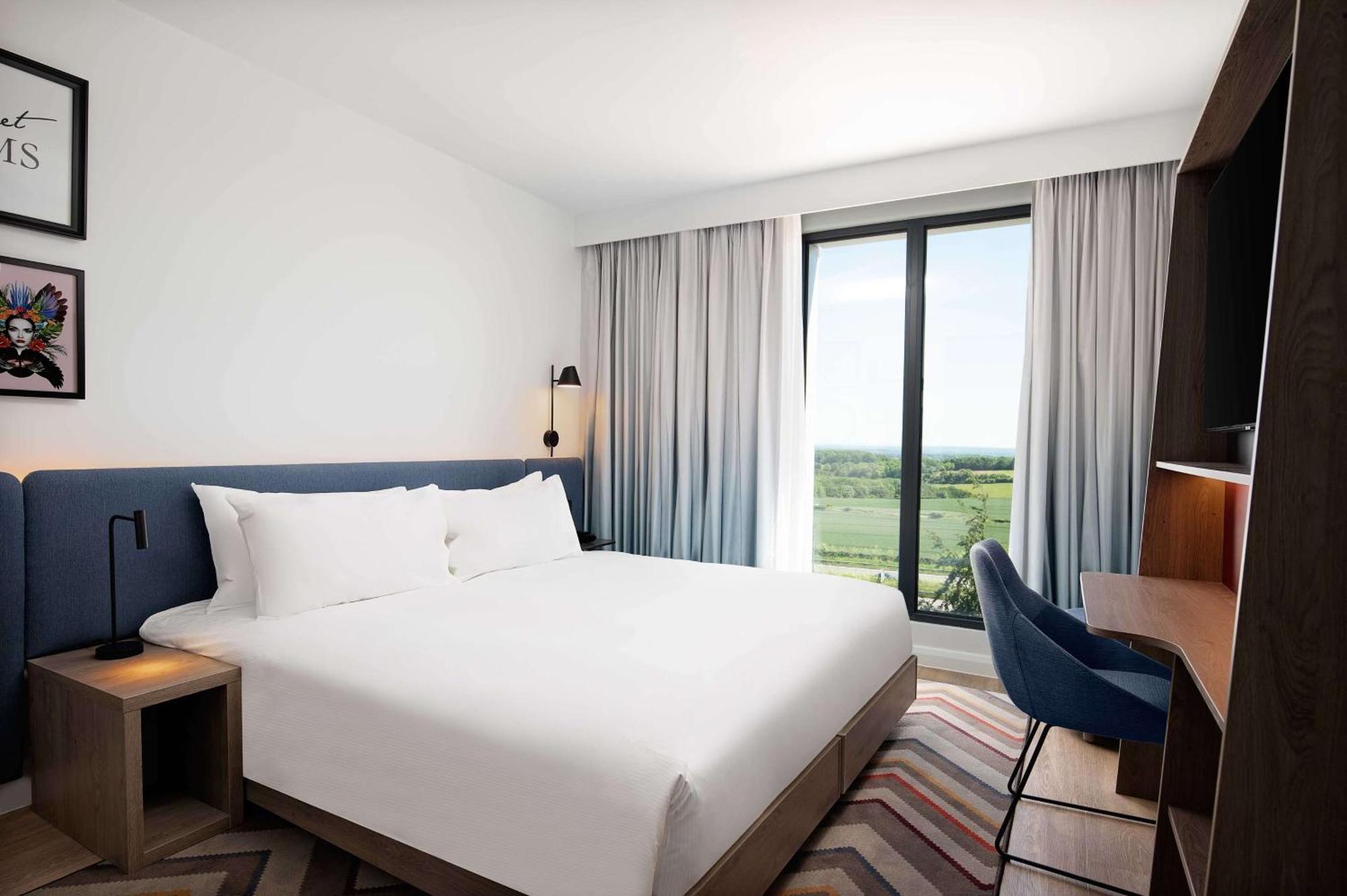 ホテル Hampton By Hilton ハイワイクーム エクステリア 写真